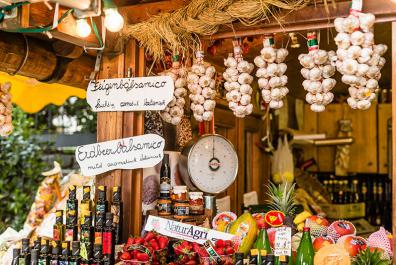 Markt Stand in Dorf Tirol