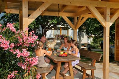 Roofed sitting area in the garden